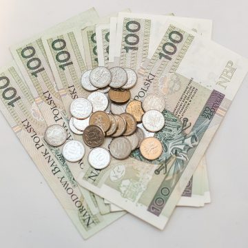 ce salariu trebuie sa ai pentru un credit 10000 euro